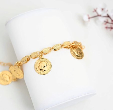 اسوارة الليرات