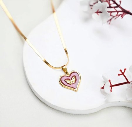 قلادة القلب