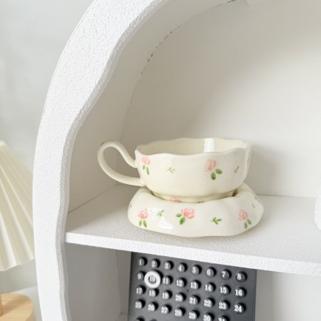 مج هاند ميد ورد <br> <span class='text-color-warm'>سيتوفر قريبا</span>