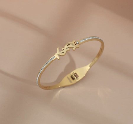 اسوارة ستاتي